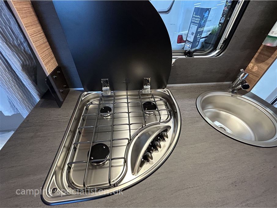 Weinsberg_CaraOne_390_QD_EDITION_HOT_2025_hos_camping_specialisten_6_1