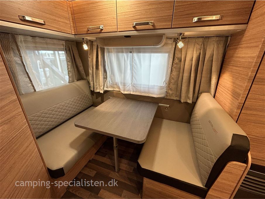 Weinsberg_CaraOne_390_QD_EDITION_HOT_2025_hos_camping_specialisten_8_1